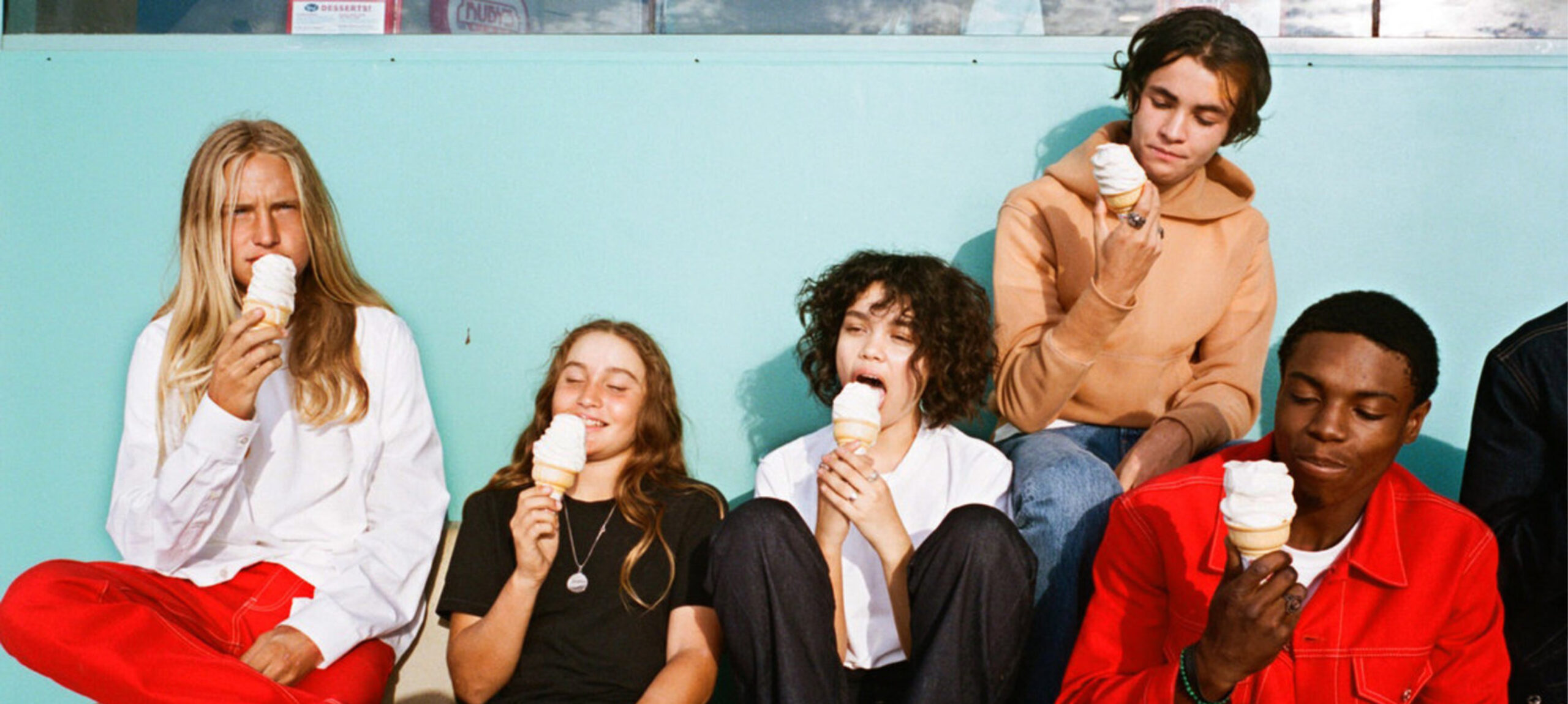 Helmut Lang’s Zine Werpt een Intieme Blik op de California Skater Jeugd